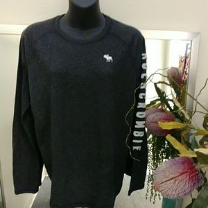Abercrombie Kids Long Sleeved Tshirt